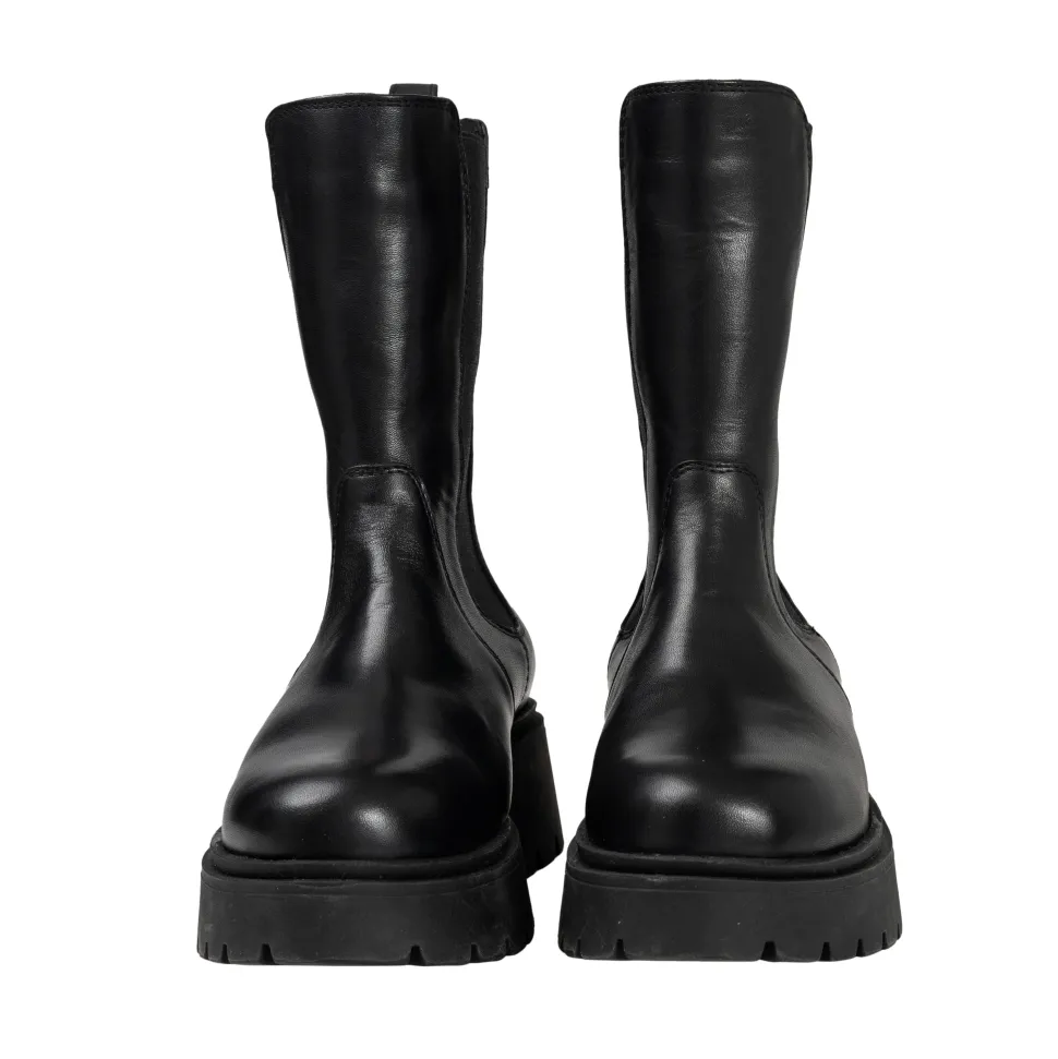 Taylor Chelseaboots